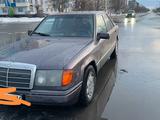 Mercedes-Benz E 200 1993 годаүшін1 900 000 тг. в Павлодар