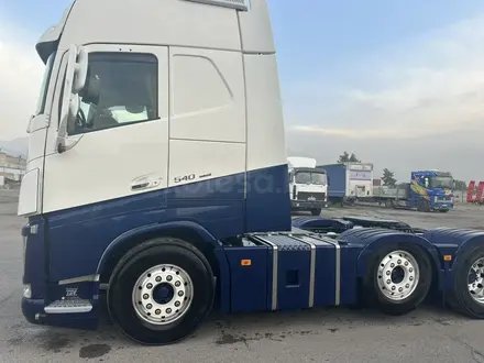 Volvo  FH 2019 года за 45 000 000 тг. в Алматы – фото 4