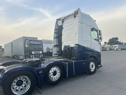 Volvo  FH 2019 года за 45 000 000 тг. в Алматы – фото 7