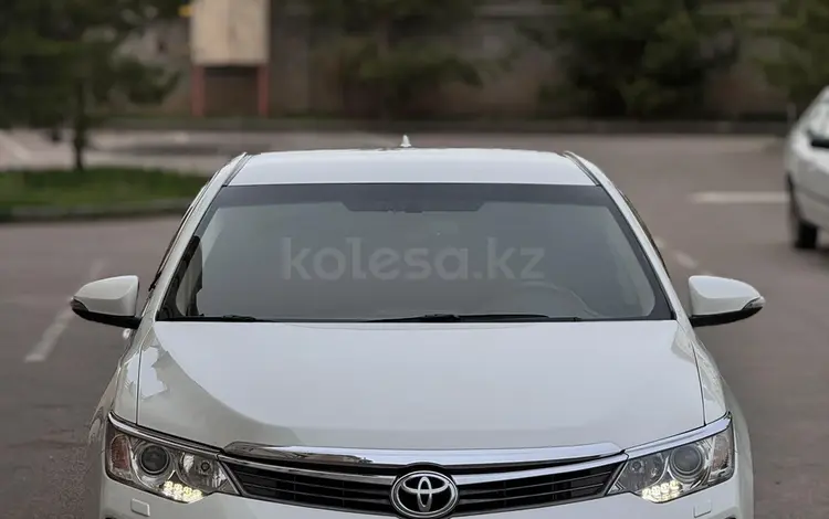 Toyota Camry 2017 года за 10 000 000 тг. в Алматы