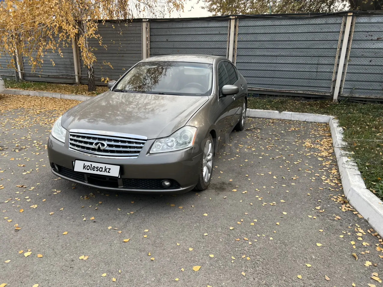 Infiniti m35, 2005