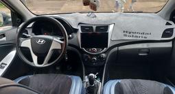 Hyundai Solaris 2013 года за 4 000 000 тг. в Караганда – фото 3