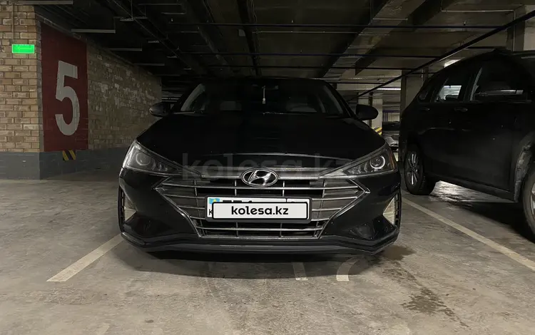 Hyundai Elantra 2019 года за 8 274 409 тг. в Астана