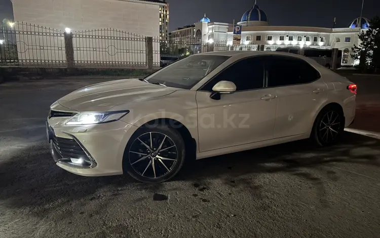 Toyota Camry 2023 годаүшін15 600 000 тг. в Астана