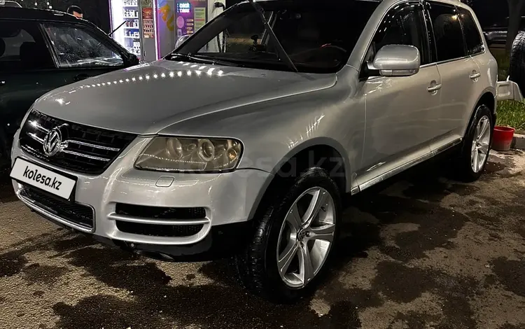 Volkswagen Touareg 2005 годаүшін5 500 000 тг. в Алматы