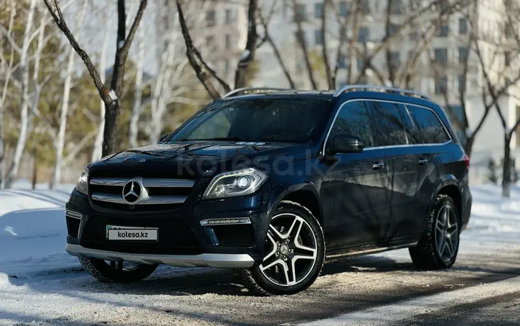 Mercedes-Benz GL 350 2013 года за 14 000 000 тг. в Астана