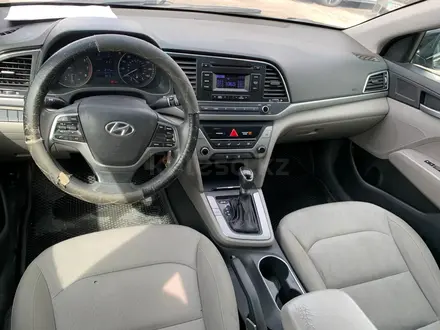 Hyundai Elantra 2017 года за 5 441 667 тг. в Алматы – фото 10