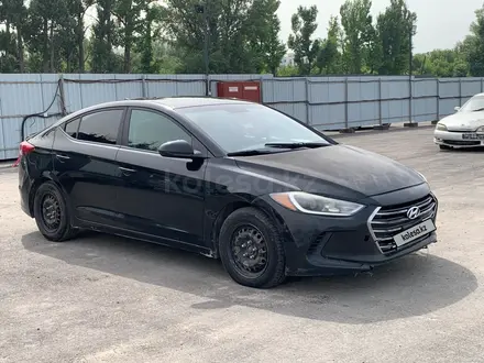 Hyundai Elantra 2017 года за 5 441 667 тг. в Алматы – фото 3