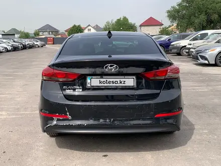 Hyundai Elantra 2017 года за 5 441 667 тг. в Алматы – фото 2