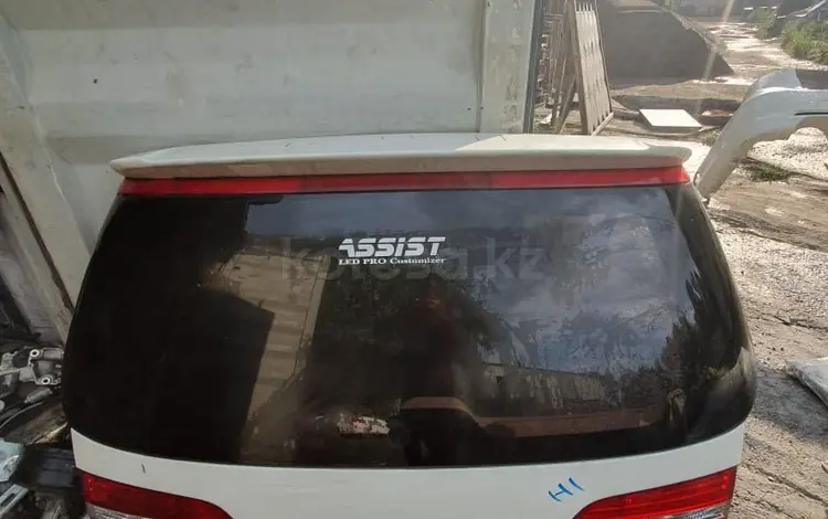Крышка багажник Honda Elysion (задняя дверь) за 110 001 тг. в Алматы