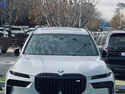 BMW X7 2023 года за 65 700 000 тг. в Алматы