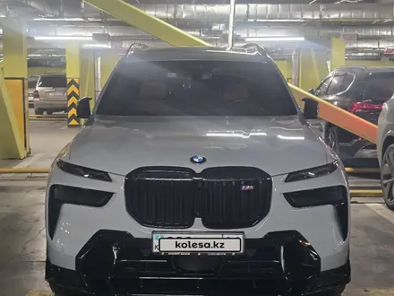BMW X7 2023 года за 65 700 000 тг. в Алматы – фото 12