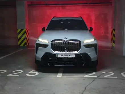 BMW X7 2023 года за 65 700 000 тг. в Алматы – фото 18