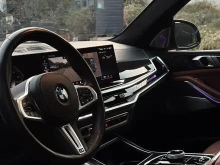 BMW X7 2023 года за 65 700 000 тг. в Алматы – фото 20