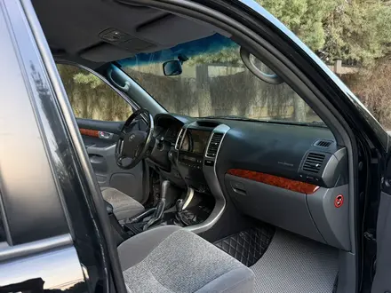 Toyota Land Cruiser Prado 2006 года за 13 500 000 тг. в Алматы – фото 38