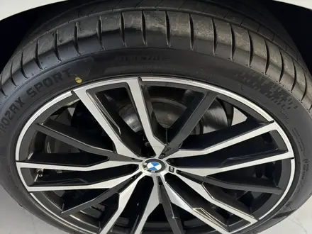 BMW X5 2018 года за 28 500 000 тг. в Шымкент – фото 12