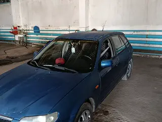 Mazda Familia, 2001