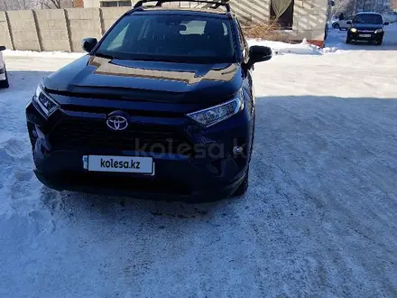 Toyota RAV4 2020 года за 14 250 000 тг. в Усть-Каменогорск – фото 3