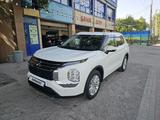Mitsubishi Outlander 2022 года за 15 000 000 тг. в Шымкент