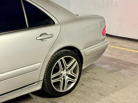 Mercedes-Benz E 320 2000 года за 3 850 000 тг. в Алматы – фото 5