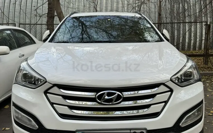 Hyundai Santa Fe 2014 годаүшін9 500 000 тг. в Алматы