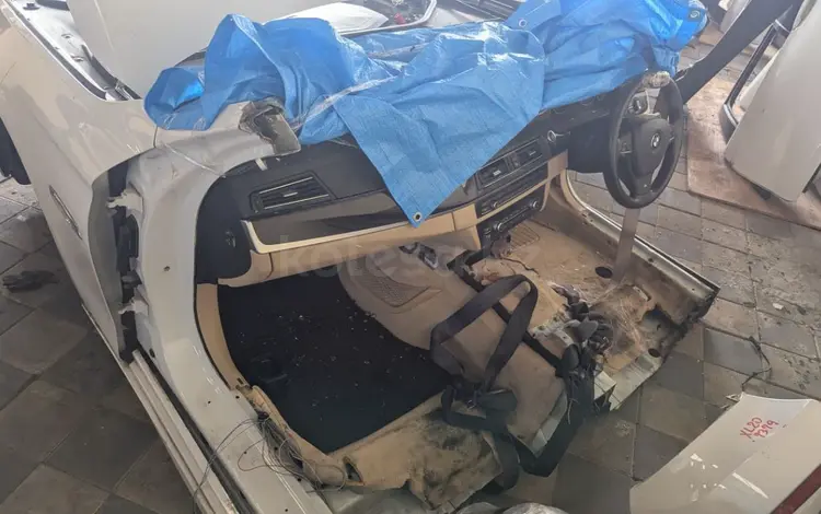 Хавкат bmw f10 528i 535i за 100 000 тг. в Астана