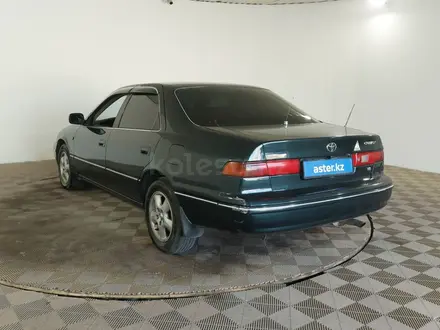 Toyota Camry 1997 года за 2 990 000 тг. в Шымкент – фото 4
