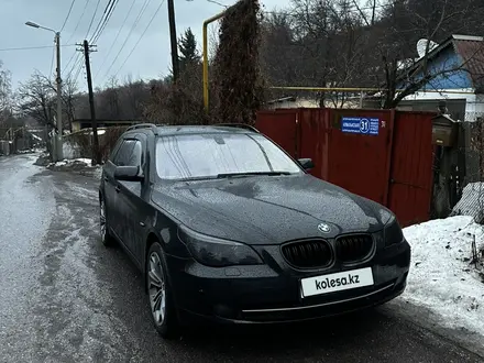 BMW 530 2006 года за 8 480 000 тг. в Алматы – фото 2