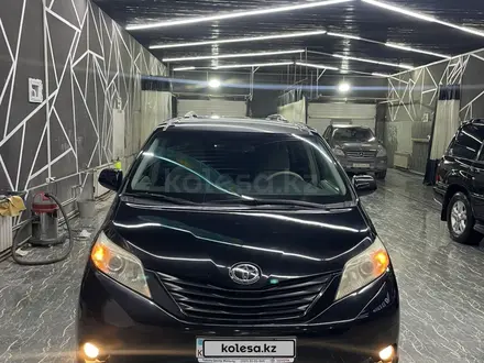 Toyota Sienna 2011 года за 10 500 000 тг. в Жанаозен – фото 9