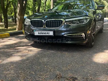 BMW 520 2019 года за 16 800 000 тг. в Алматы – фото 17