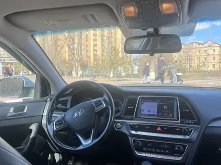 Hyundai Sonata 2017 года за 8 000 000 тг. в Астана – фото 9