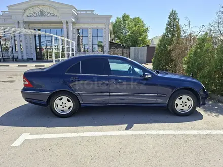 Mercedes-Benz C 200 2000 года за 1 600 000 тг. в Тараз – фото 4