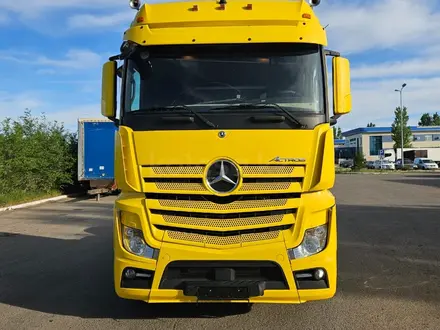 Mercedes-Benz  Actros 2019 года за 28 000 000 тг. в Астана – фото 2