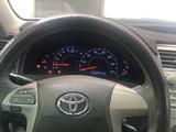 Toyota Camry 2011 года за 7 000 000 тг. в Актобе – фото 5