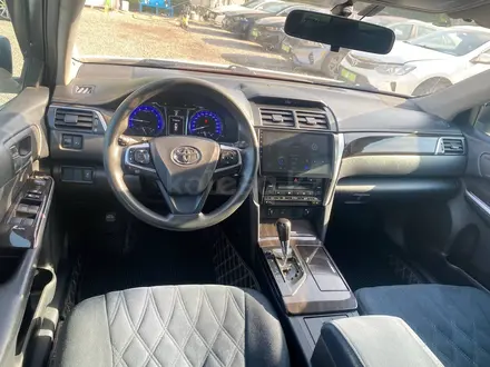 Toyota Camry 2015 года за 10 000 000 тг. в Алматы – фото 10