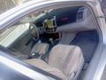 Toyota Camry 2005 года за 5 000 000 тг. в Актобе – фото 4