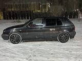 Volkswagen Golf 1993 годаүшін1 670 000 тг. в Актобе – фото 2