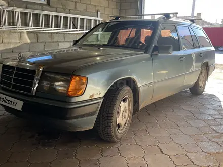 Mercedes-Benz E 230 1990 года за 1 800 000 тг. в Караганда