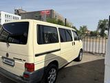 Volkswagen Caravelle 1999 года за 4 800 000 тг. в Караганда – фото 5