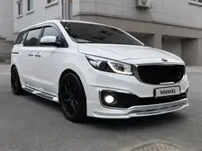 Kia Carnival, 2015