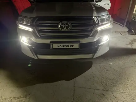 Toyota Land Cruiser 2021 года за 38 000 000 тг. в Актау