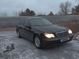 Mercedes-Benz C 180 2001 года за 3 200 000 тг. в Караганда – фото 5