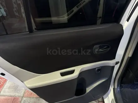 Toyota Yaris 2006 года за 3 000 000 тг. в Алматы – фото 12