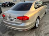 Volkswagen Jetta 2015 года за 5 300 000 тг. в Атырау – фото 2