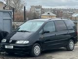 Volkswagen Sharan 2000 года за 2 500 000 тг. в Костанай