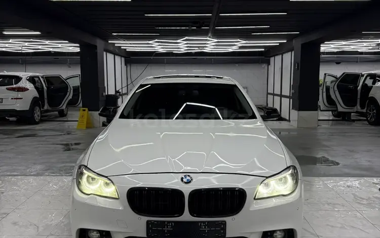 BMW 528 2014 года за 11 300 000 тг. в Алматы