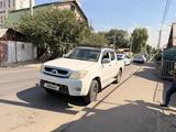 Toyota Hilux 2009 года за 6 000 000 тг. в Алматы