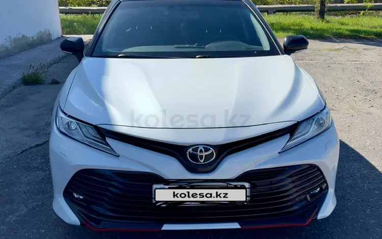 Toyota Camry 2020 года за 13 500 000 тг. в Костанай