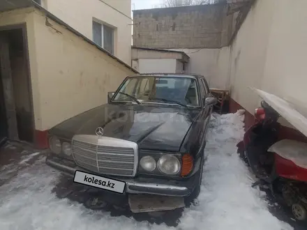 Mercedes-Benz E 230 1984 года за 780 000 тг. в Алматы – фото 10