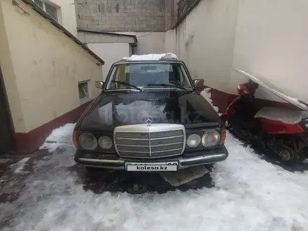 Mercedes-Benz E 230 1984 года за 780 000 тг. в Алматы – фото 16